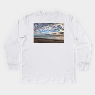 Flat as a pancake! Kids Long Sleeve T-Shirt